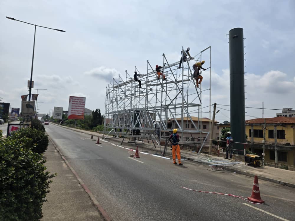 galvanized billboard (3) galvanized billboard (3)