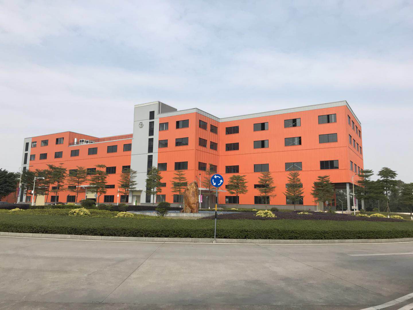 multi-story steel building (4) multi-story steel building (4)