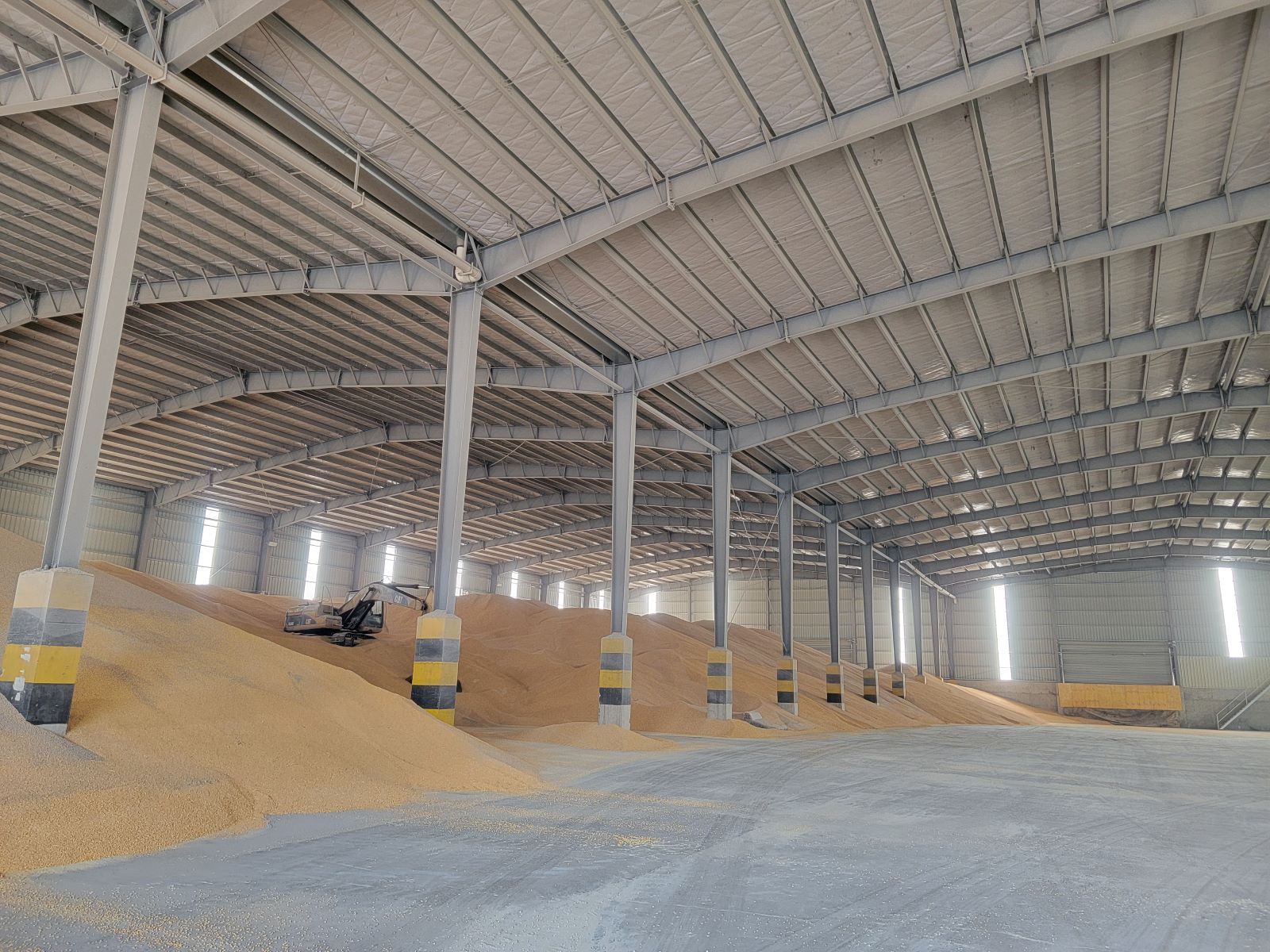 steel barn buildings (2) steel barn buildings (2)