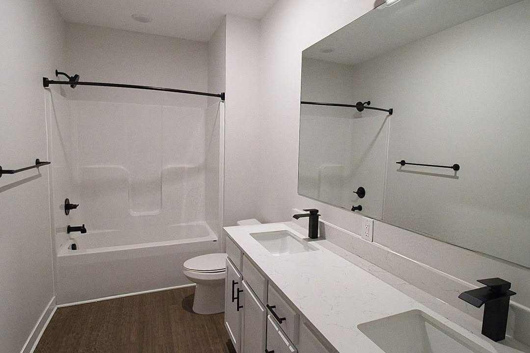 2025 Steel Structure Office Building Workshop Steelstructure a Stunning Padel and Tennis Club Specs 2500m2 Chiyah Lebanon