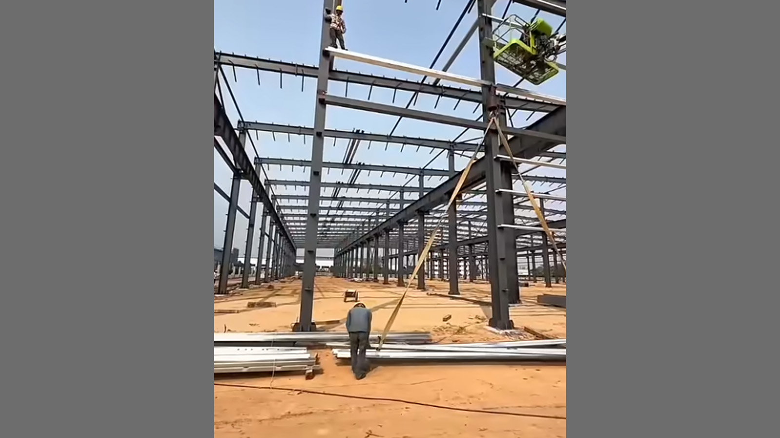 install wall purlin.jpg