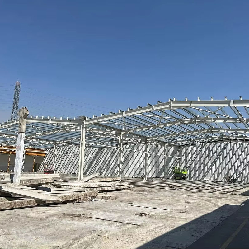 2025 2nd Stage 1,800 M2 Steel Construction Roof Construction Work Industrial Zone to Replace Prefabricated Roof Steel Building