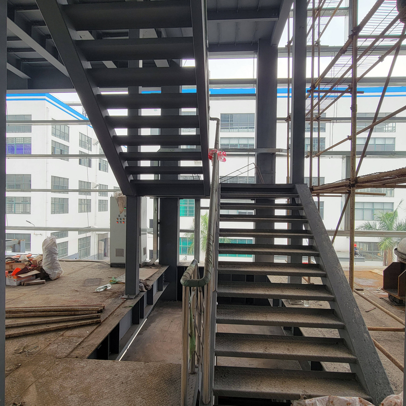 Prefabricated Steel Structure Hotel Building Warehouse Construction Steel Structure Warehouse Building with Steel Stairs