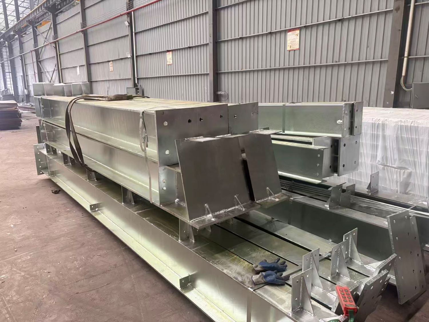 galvanized structural steel (1)