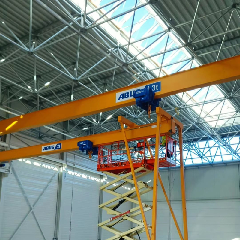 2025 Construction Headquarters Is in Full Swing External Glass Panels the Roof of the New Factory Hall Is Full of Solar Panels