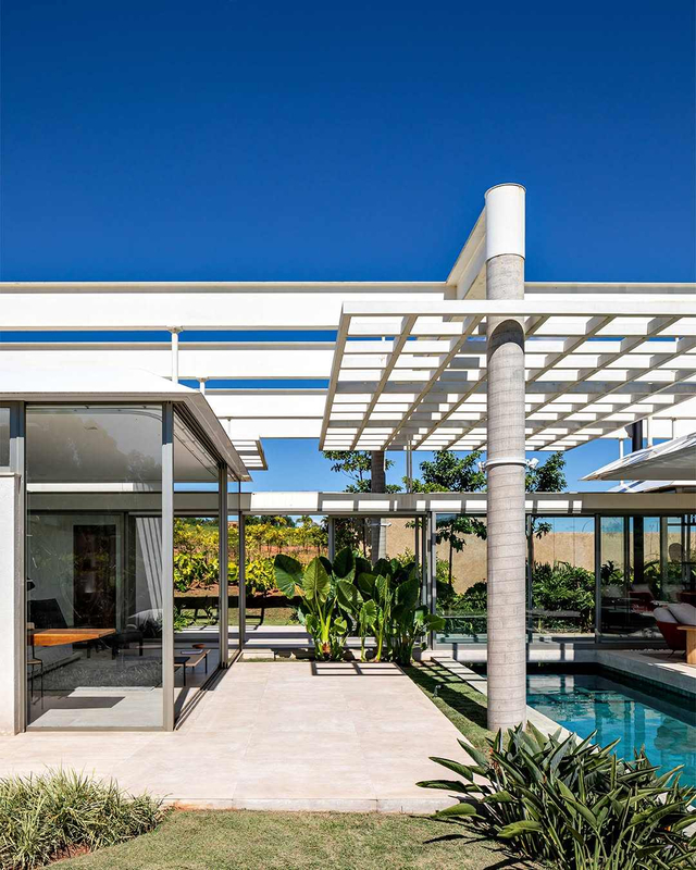 2025 With Its Set Of Cable-stayed Covers The House Presents Transparency And Lightness For The Social And Leisure Spaces