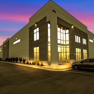 2025 New 5-acre Distribution Warehouse Featuring Insulated Tilt-up Panels TPO Roofing Sprinklers for Optimal Inventory Space