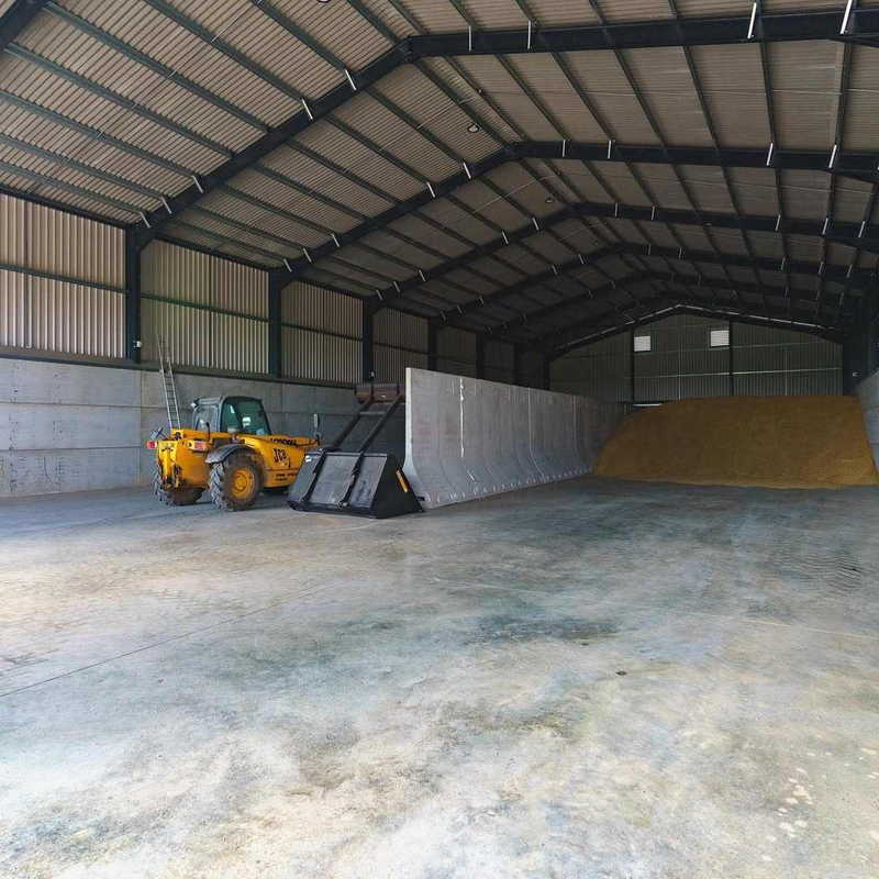 2025 Steel Structure Office Building Workshop Steelstructure Industrial Steel Unloading and Storage of 3500 Tonnes of Grain