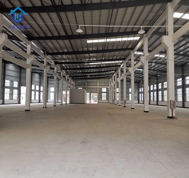 Prefabricated Building Steel Warehouse / Workshop / Hangar / Hall Steel Structure Price