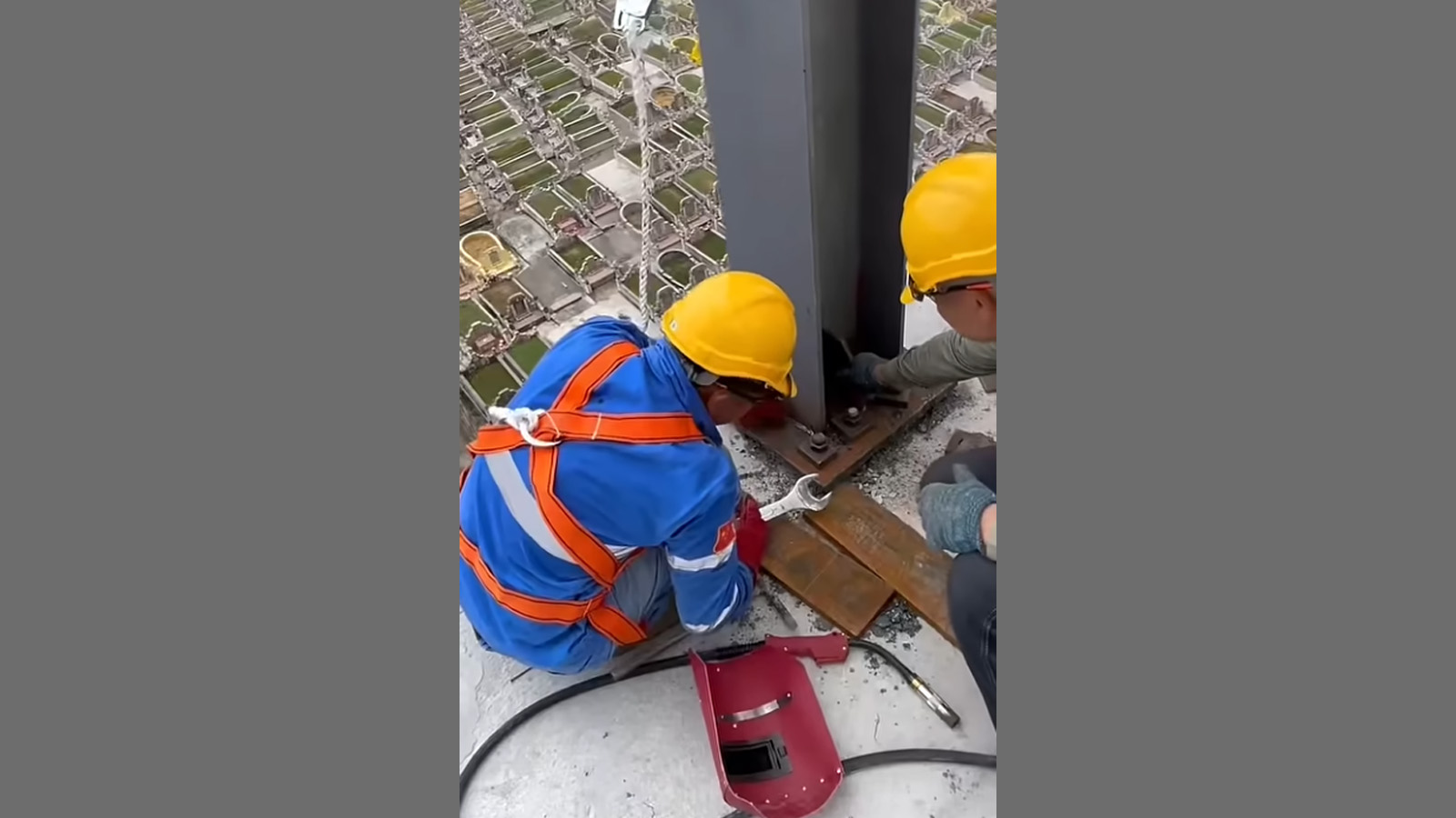 install column.jpg