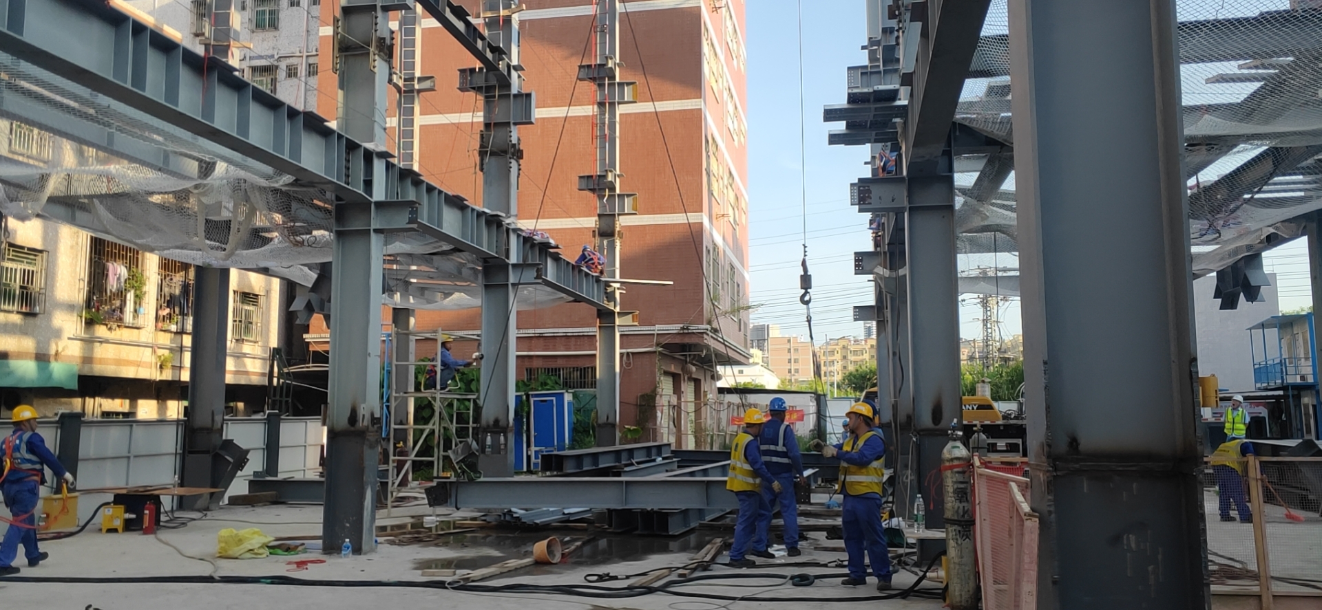 steel frame structure