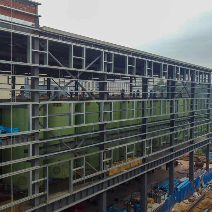 Fast Build Prefab Heavy Steel Structure Building Industrial Workshop Metal Frame Commercial Chemical Factory