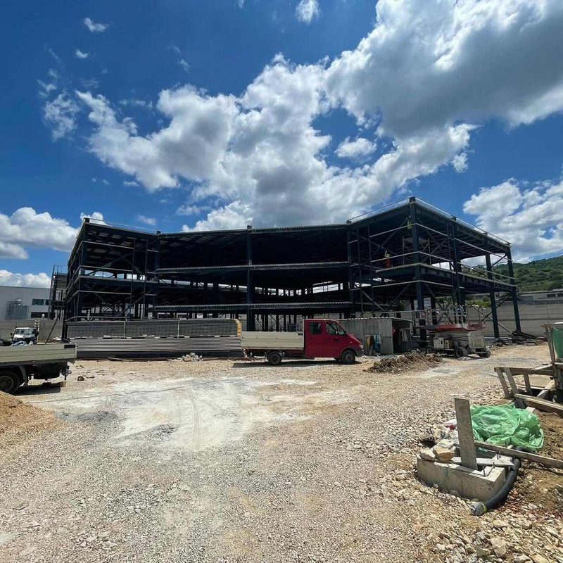 garages and steel structures