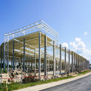 2024 Heat Insulated Wall Material Peb Construction Steel Structure Hall