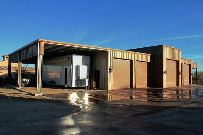 2025 The Middle Of This Building 20x60x20 Surrounded 2 30x55 (2)-14x55x13 Sections With One Side Inset Bay Open On Three Sides