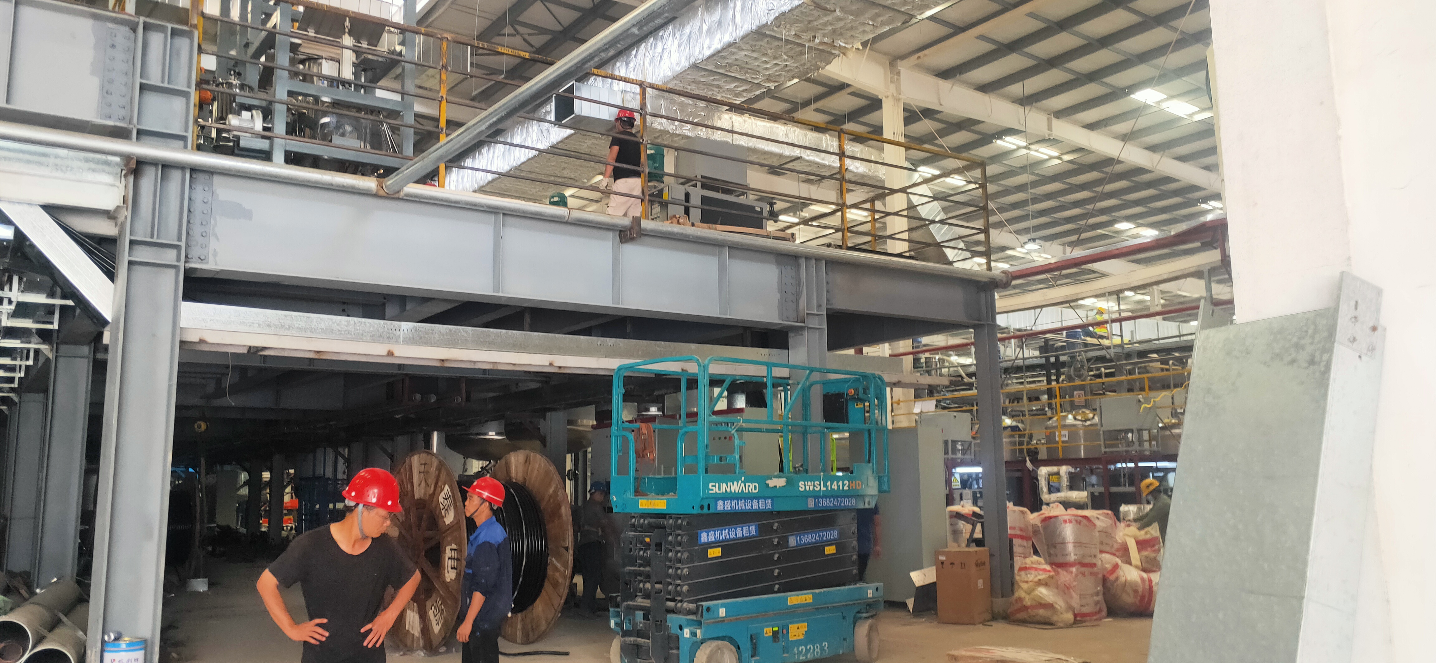 steel structure workshop equipment platform (9)