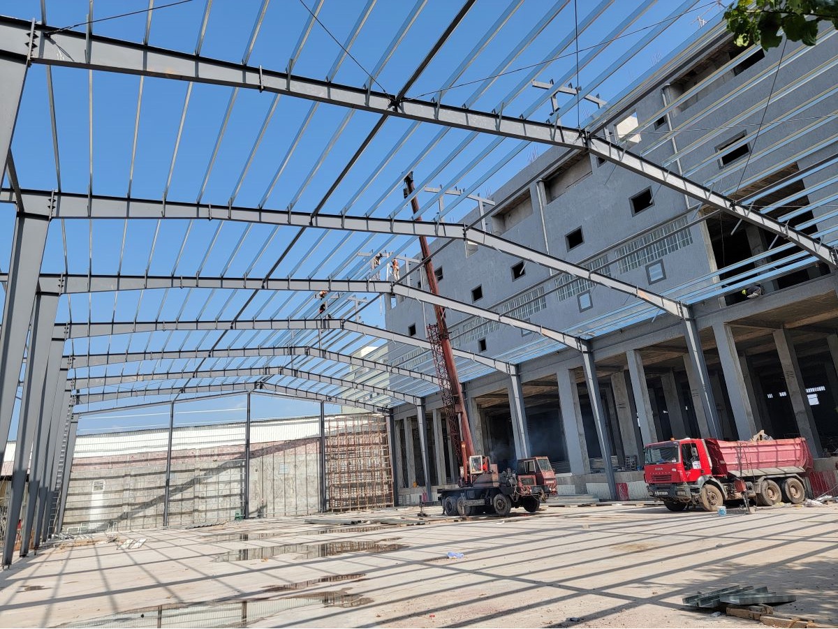 Purlin Installation (8)